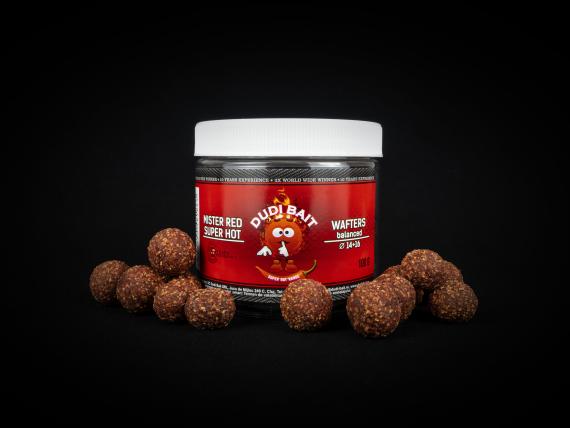 Boilies de Carlig Critic Echilibrat Mister Red Super Hot Wafters, 100g